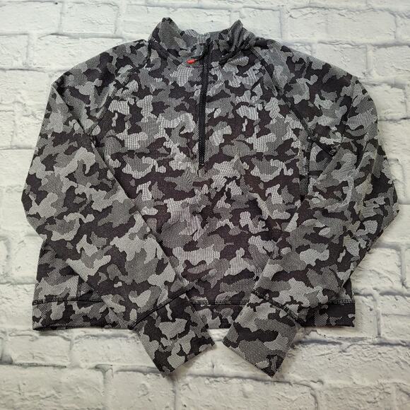 Spyder Active 1/2 Zip Camouflage Jacket size Large - Picture 1 of 11